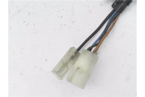 Recambio de retrovisor electrico derecho para saab 9000 cs 2.0 cs referencia OEM IAM E500011  