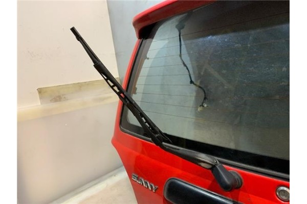 Recambio de porton trasero para nissan sunny berlina (n14) 1.6 i 16v referencia OEM IAM 9010062C31  