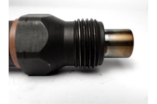 Recambio de inyector para renault kangoo i (f/kc0) 1.9 rt referencia OEM IAM 6735406H   Recambio de inyector para renault kangoo i (f/kc0) 1.9 rt referencia OEM IAM 6735406H