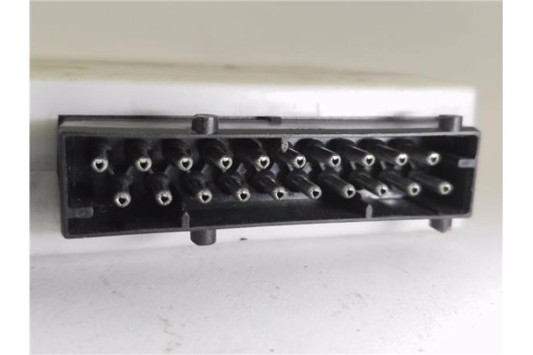 Recambio de centralita para bmw serie 5 berlina (e39) 2.0 520d referencia OEM IAM 61356901228 5DK00704717 