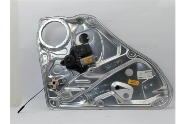 Recambio de elevalunas electrico trasero izquierdo para volkswagen passat berlina (3b2) referencia OEM IAM 3B5839755  