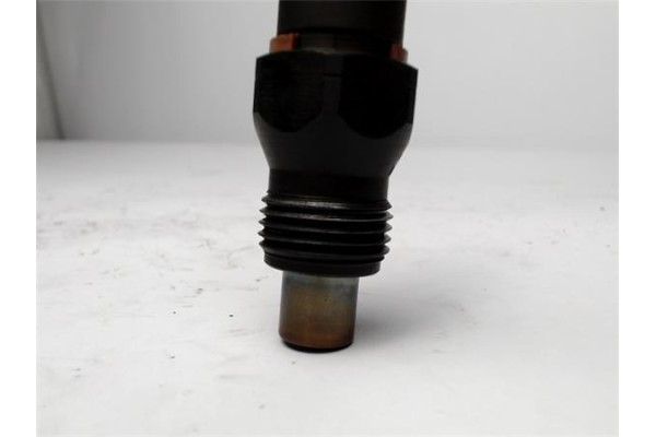 Recambio de inyector para renault kangoo i (f/kc0) 1.9 rt referencia OEM IAM 6735406H   Recambio de inyector para renault kangoo i (f/kc0) 1.9 rt referencia OEM IAM 6735406H