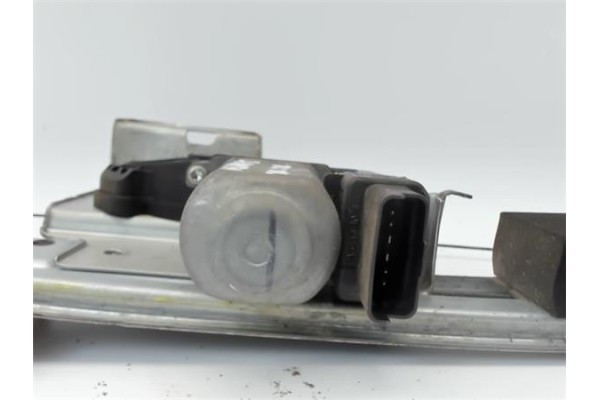 Recambio de mecanismo elevalunas trasero izquierdo para renault megane ii berlina 5p referencia OEM IAM   