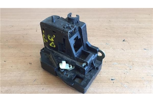 Recambio de cierre electromagnetico trasero derecho para renault scenic i (ja..)(1999) 1.4 16v [1,4 ltr. - 70 kw cat] referencia
