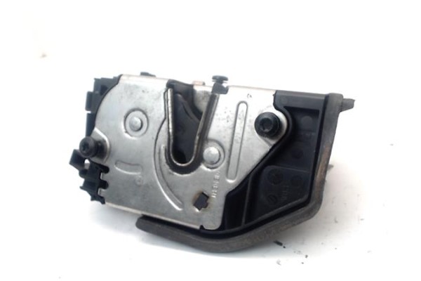 Recambio de cierre electromagnetico delantero derecho para bmw serie x3 (e83) 3.0d referencia OEM IAM 51217202146  