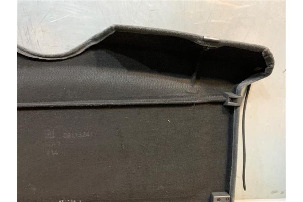 Recambio de bandeja trasero para opel corsa c 1.3 cdti referencia OEM IAM 13106324  