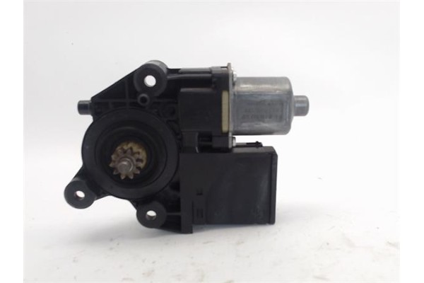 Recambio de motor elevalunas trasero izquierdo para renault scenic iii (jz) referencia OEM IAM 827310004R  