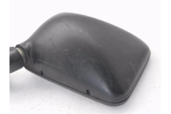 Recambio de retrovisor izquierdo para seat terra 0.9 familiar referencia OEM IAM E10117176 6A0857501 