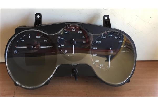Recambio de cuadro completo para seat altea (5p1)(03.2004) 1.6 tdi referencia OEM IAM 1P0920810P 04127091020600029 