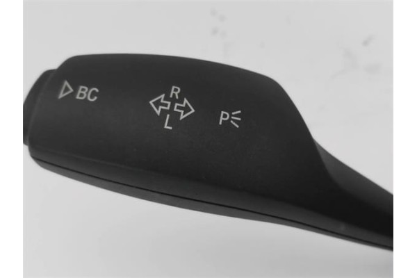 Recambio de mando intermitencia para bmw serie 5 berlina (f10) 2.0 520d referencia OEM IAM 61319354047  