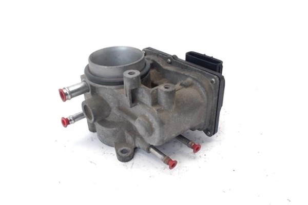 Recambio de caja mariposa aire para toyota yaris (ksp9/scp9/nlp9) 1.3 vvt-i referencia OEM IAM 2203023010 7I1300474 