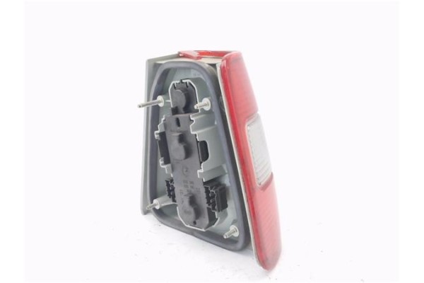 Recambio de piloto trasero izquierdo para volvo serie 960 berlina/familiar 2.5 24v berlina referencia OEM IAM 9126885  