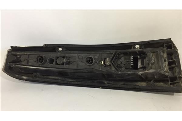 Recambio de piloto trasero derecho para opel meriva 1.7 cdti referencia OEM IAM 1222134 FP0802 93187880 , OPEL