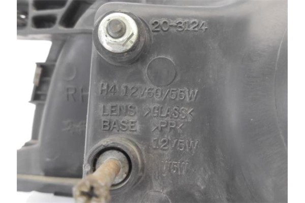 Recambio de faro delantero dcho para nissan sunny berlina (n14) 1.6 i 16v referencia OEM IAM B601063C12  