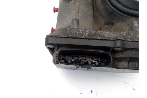 Recambio de caja mariposa aire para toyota yaris (ksp9/scp9/nlp9) 1.3 vvt-i referencia OEM IAM 2203023010 7I1300474 