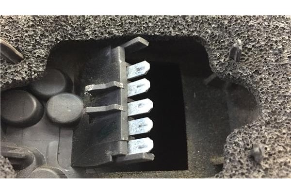 Recambio de piloto trasero izquierdo para opel meriva 1.7 cdti referencia OEM IAM 1222133 89071144 93187879 , OPEL
