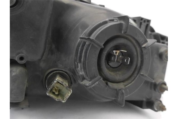 Recambio de faro delantero izquierdo para nissan sunny berlina (n14) 1.6 i 16v referencia OEM IAM B606063C12  