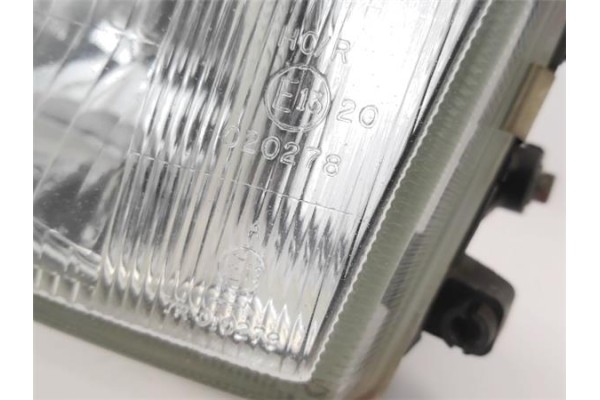 Recambio de faro delantero izquierdo para nissan sunny berlina (n14) 1.6 i 16v referencia OEM IAM B606063C12  