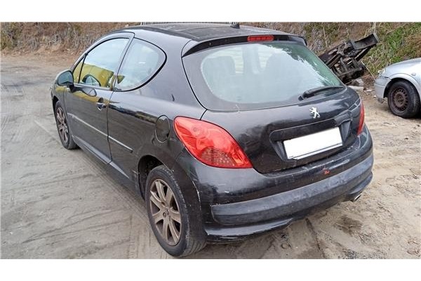 peugeot 207 del año 2006