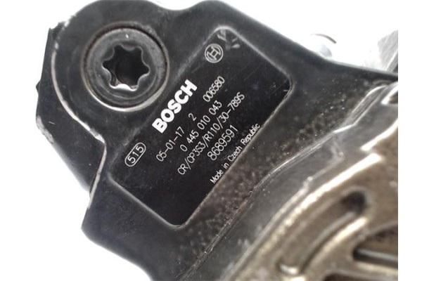 Recambio de bomba inyectora para volvo s60 berlina 2.4 referencia OEM IAM 8689591 0445010043 8642778 , VOLVO | 8689590 , VOLVO