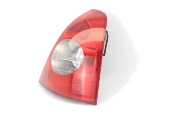 Recambio de piloto trasero derecho para renault clio ii fase ii (b/cb0) 1.4 authentique referencia OEM IAM X65PH2  