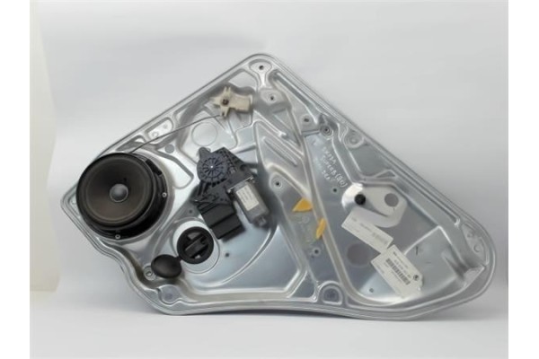 Recambio de elevalunas electrico trasero derecho para skoda superb (3t4) referencia OEM IAM 3U5839752  
