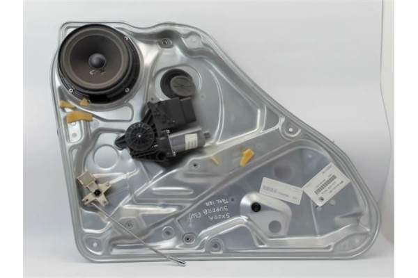 Recambio de elevalunas electrico trasero izquierdo para skoda superb (3t4) referencia OEM IAM 3U5839751  