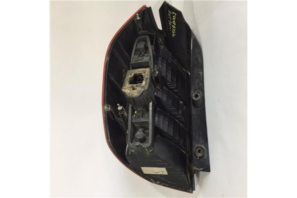 Recambio de piloto trasero derecho para renault scenic ii (jm) 1.5 dci (jm02, jm13) referencia OEM IAM 8200142683 2222228 820014