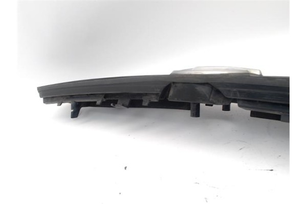 Recambio de rejilla capo para opel astra g berlina 1.6 referencia OEM IAM 6320066 90588120 