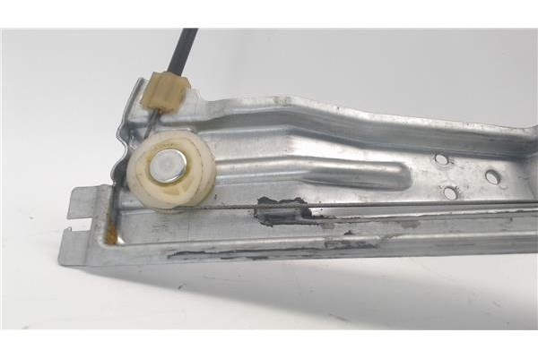 Recambio de mecanismo elevalunas delantero derecho para citroen c4 coupe referencia OEM IAM 9222V0 37542 