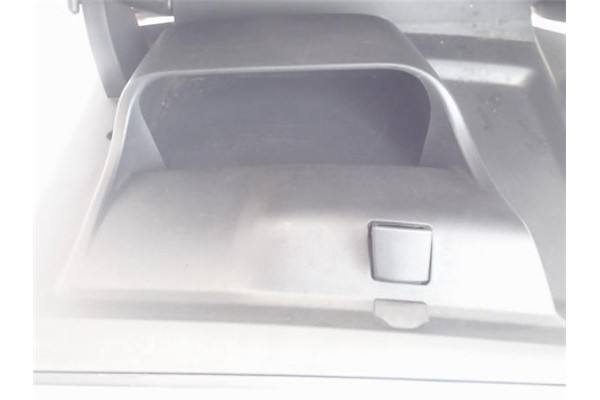 Recambio de guantera salpicadero para peugeot 208 1.4 active referencia OEM IAM 96728471ZD  