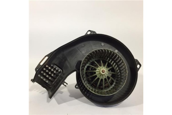 Recambio de motor calefaccion para opel meriva 1.7 cdti referencia OEM IAM 90566802 65922 1808441 , OPEL