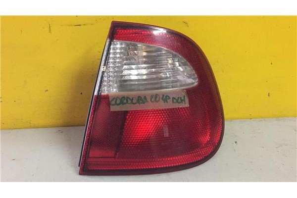 Recambio de piloto trasero derecho para seat cordoba berlina (6k2) 1.4 signo referencia OEM IAM 6K5945096G  