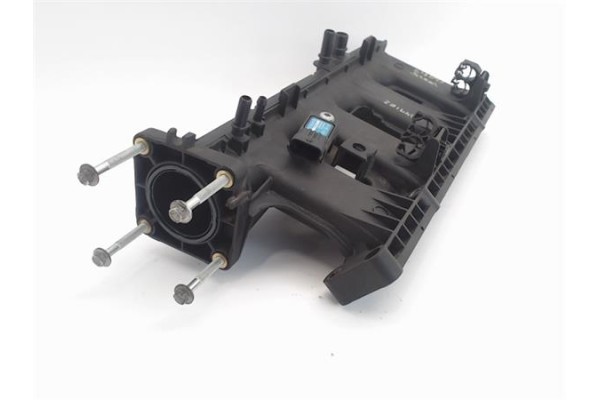 Recambio de colector admision para renault scenic iii (jz) 1.2 grand expression referencia OEM IAM 1072535S02 140030983R 