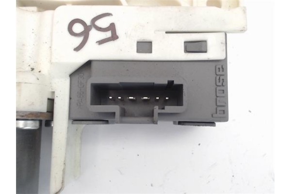 Recambio de motor elevalunas trasero izquierdo para peugeot 407 sw referencia OEM IAM (999065-103) 0130822201 