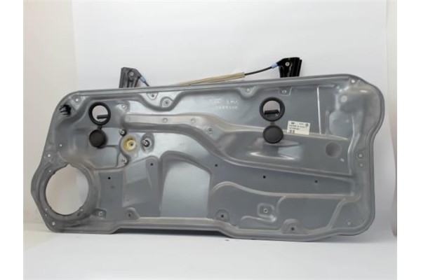 Recambio de elevalunas electrico derecho para volkswagen golf iv berlina (1j1) referencia OEM IAM 1J3837462H LTVK702R 1H0837401B