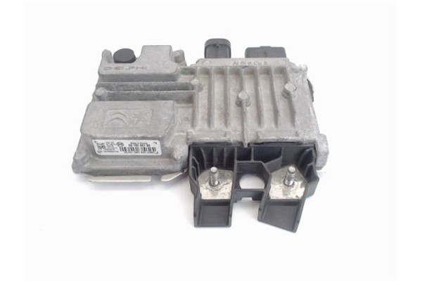 Recambio de centralita para peugeot 2008 1.6 hdi referencia OEM IAM 9819596180  