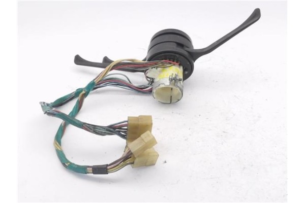 Recambio de mando intermitencia para lada niva (2121/21213/21214/21215/2131) 1.6 5000 referencia OEM IAM 3700379577  