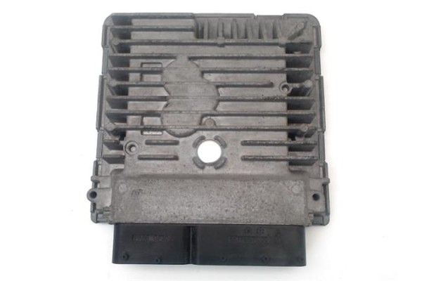 Recambio de centralita para skoda fabia (5j2) 1.6 ambition referencia OEM IAM 03L906023NG 5WP42929AA 
