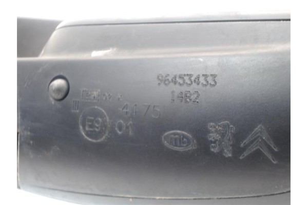 Recambio de retrovisor electrico derecho para citroen xsara berlina 2.0 hdi 90 referencia OEM IAM 8149GT 96453433 