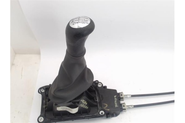 Recambio de conjunto palanca cambio velocidad para dacia logan 1 1.6 prestige referencia OEM IAM 8200760429  
