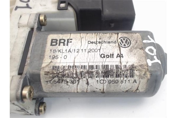 Recambio de motor elevalunas trasero izquierdo para volkswagen golf iv berlina (1j1) referencia OEM IAM (1C0959811A) (105406-301 Recambio de motor elevalunas trasero izquierdo para volkswagen golf iv berlina (1j1) referencia OEM IAM (1C0959811A) (105406-301