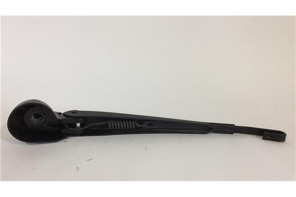 Recambio de brazo limpiaparabrisas trasero para audi a3 (8l) 1.8 t ambiente referencia OEM IAM 8D9955407A  