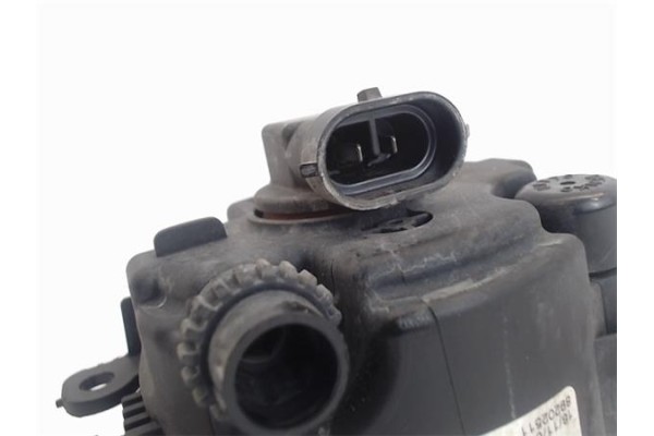 Recambio de faro antiniebla derecho para ford fiesta (cbk) referencia OEM IAM 2N1115201A 89202511 