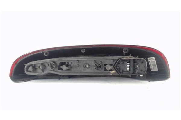 Recambio de piloto trasero izquierdo para opel corsa c 1.4 referencia OEM IAM 114336  