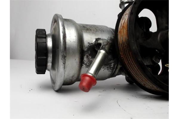 Recambio de bomba servodireccion para toyota avensis berlina (t25) 2.2 d-4d executive berlina (5-ptas.) referencia OEM IAM 40072