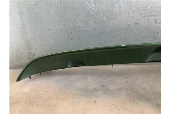 Recambio de aleron trasero para kia sorento (bl) 2.5 crdi referencia OEM IAM 872E+05  