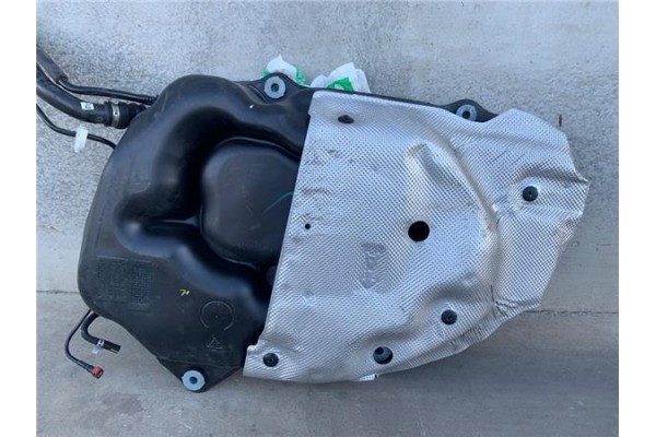 Recambio de deposito combustible para toyota c-hr (x10) 2.0 hibrido referencia OEM IAM 77100f4100  
