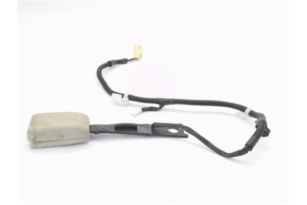 Recambio de anclaje cinturon delantero derecho para toyota avensis berlina (t25) 2.0 executive berlina (5-ptas.) referencia OEM 