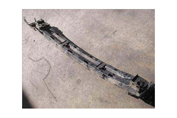 Recambio de refuerzo paragolpes para kia carnival (2007) 2.9 crdi referencia OEM IAM   